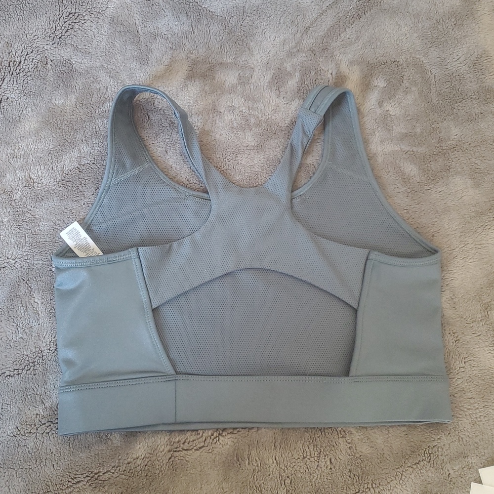 NWOT NIKE SWOOSH HASTA LINED WIRE FREE SPORTS BRA ; CT 3789-387
